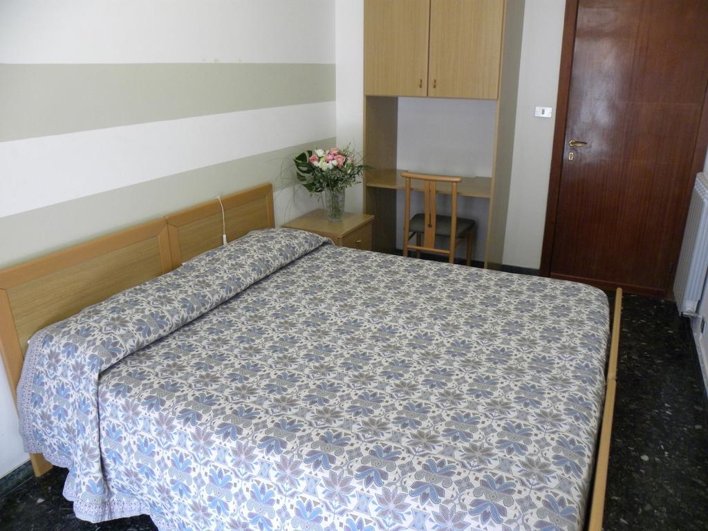 Albergo La Neigra سيستري ليفانتي الغرفة الصورة